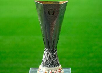Europa League: Προκρίνονται Μίλαν, Νάπολι, Ρόμα