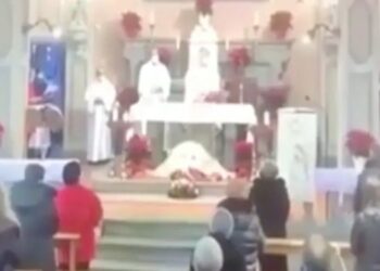 Παπάς στη Φλωρεντία: «Οι τρεις μάγοι ονομάζονται Βλάοβιτς, Αλεξ Σάντρο, Κάσερες»