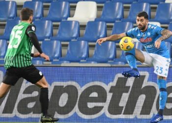 Σασουόλο – Νάπολι 3-3: Σοκ στο 95′ με πέναλτι που έκανε ο Μανωλάς