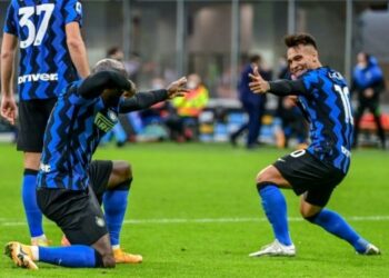 Ιντερ – Σασουόλο 2-1: Στο +11 και περιμένει την απονομή!