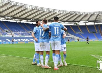 Λάτσιο – Τζένοα 4-3: Με ρεκόρ στο -2 από την 4άδα