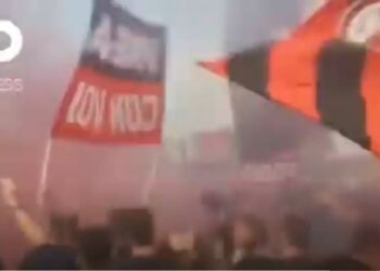 ΒΙΝΤΕΟ: Χαμός από τους ultras της Μίλαν στην αναχώρηση για Τορίνο