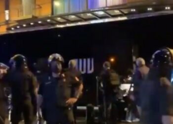 ΒΙΝΤΕΟ: Υποδοχή των οπαδών της Νάπολι στην αποστολή της Γιουβέντους