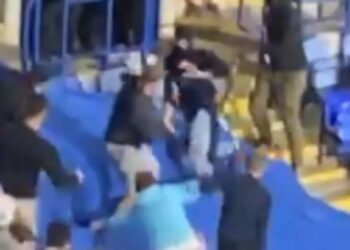 ΒΙΝΤΕΟ: Συνέλαβαν 8 οπαδούς της Νάπολι για σοβαρά επεισόδια στην Αγγλία
