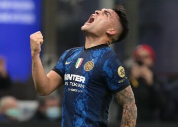Ιντερ – Κάλιαρι 4-0: Μπαλάρα, κορυφή και φαβορί (vid)