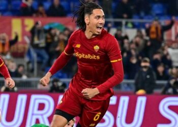 Ρόμα – Σπέτσια 2-0: Αγκαλιά με τη Γιούβε (vid)