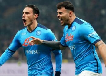 Μίλαν – Νάπολι 0-1: Την έπιασε και κυνηγάει την Ιντερ! (vid)