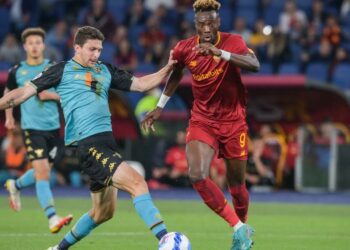 Ρόμα – Βενέτσια 1-1: Σημάδευε τα δοκάρια και χάνει την Ευρώπη (vid)