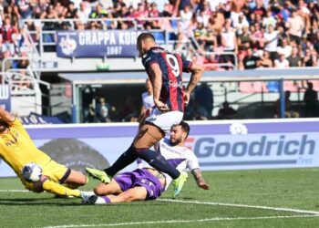 Μπολόνια – Φιορεντίνα 2-1: Ανατροπή… καταστροφή (vid)