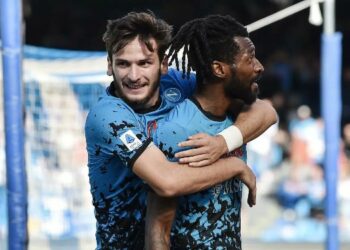 Νάπολι – Τορίνο 3-1: Αεράτη στην κορυφή (vid)