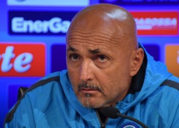 Νάπολι: Ανάρτηση με μπηχτή από Ελμάς – Αδιαφορεί ο Σπαλέτι (pic)
