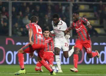 Κρεμονέζε – Μίλαν 0-0: Γκέλα και -8… (vid)