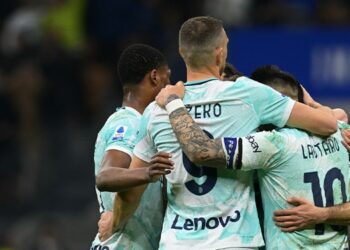 Ιντερ – Λέτσε 2-0: Μόνη στη 2η θέση (vid)
