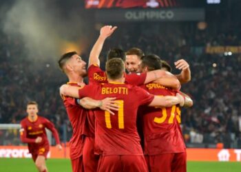 Ρόμα – Φέγενορντ 2-1 (4-1 παράταση): Στους «4» και η Magica (vid)