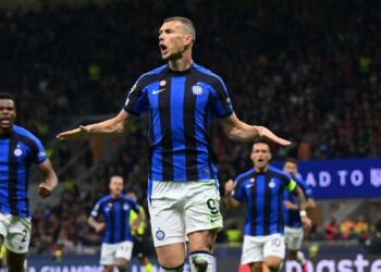 Μίλαν – Ιντερ 0-2: Φαβορί για τελικό! (vid)