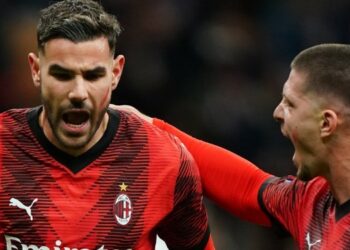 Μίλαν – Φιορεντίνα 1-0: Ανάσταση με Τεό και ιστορικό ρεκόρ Καμάρντα (vid)