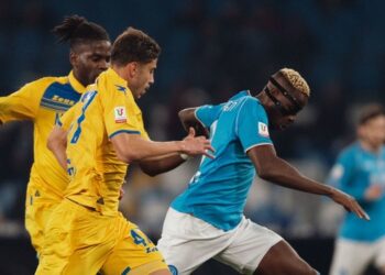 Νάπολι – Φροζινόνε 0-4: Ταπεινωτικός αποκλεισμός (vids)