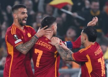 Ρόμα – Φέγενορντ 1-1 (4-2 στα πέναλτι): Ο Σβίλαρ την έστειλε στους «16»