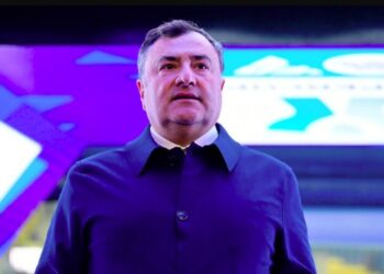 Σε κρίσιμη κατάσταση ο CEO της Φιορεντίνα – Αναβλήθηκε το ματς με Αταλάντα