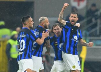Μίλαν – Ιντερ 1-2: Αστεράτη πρωταθλήτρια!