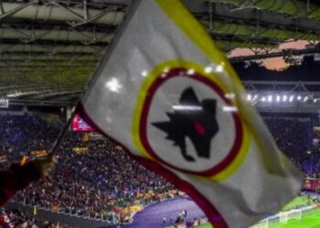 Ρόμα: Παραπαίει στο γήπεδο, χάος εκτός γηπέδου