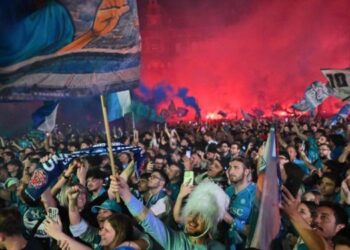Πρωταθλήτρια η Νάπολι: Πάνω από 120 τραυματίες στους πανηγυρισμούς