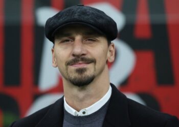 Μίλαν: Εξαλλοι με Ιμπραΐμοβιτς οι οπαδοί μετά τον θάνατο του Μπαρέζι