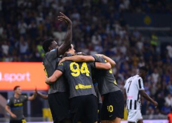 Serie A: Χέρι-χέρι Ιντερ και Ρόμα, από κοντά η Κόμο